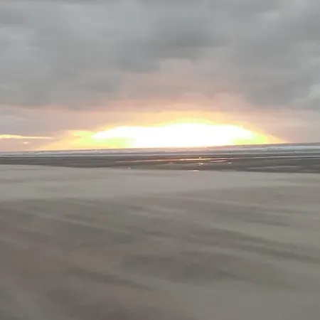 公寓 Le Pouget , Studio, Rez De Chaussee, Front De Wifi