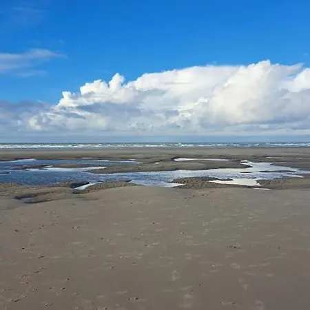 Le Pouget , Studio, Rez De Chaussee, Front De Wifi 公寓 勒图凯－巴黎普拉日